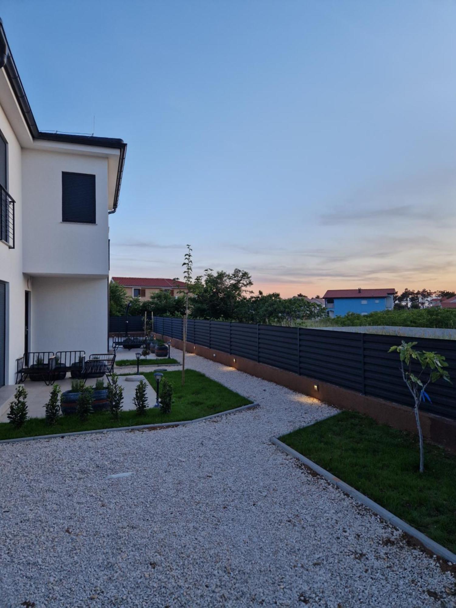 Apartmani Relaxsea Privlaka  Exterior foto